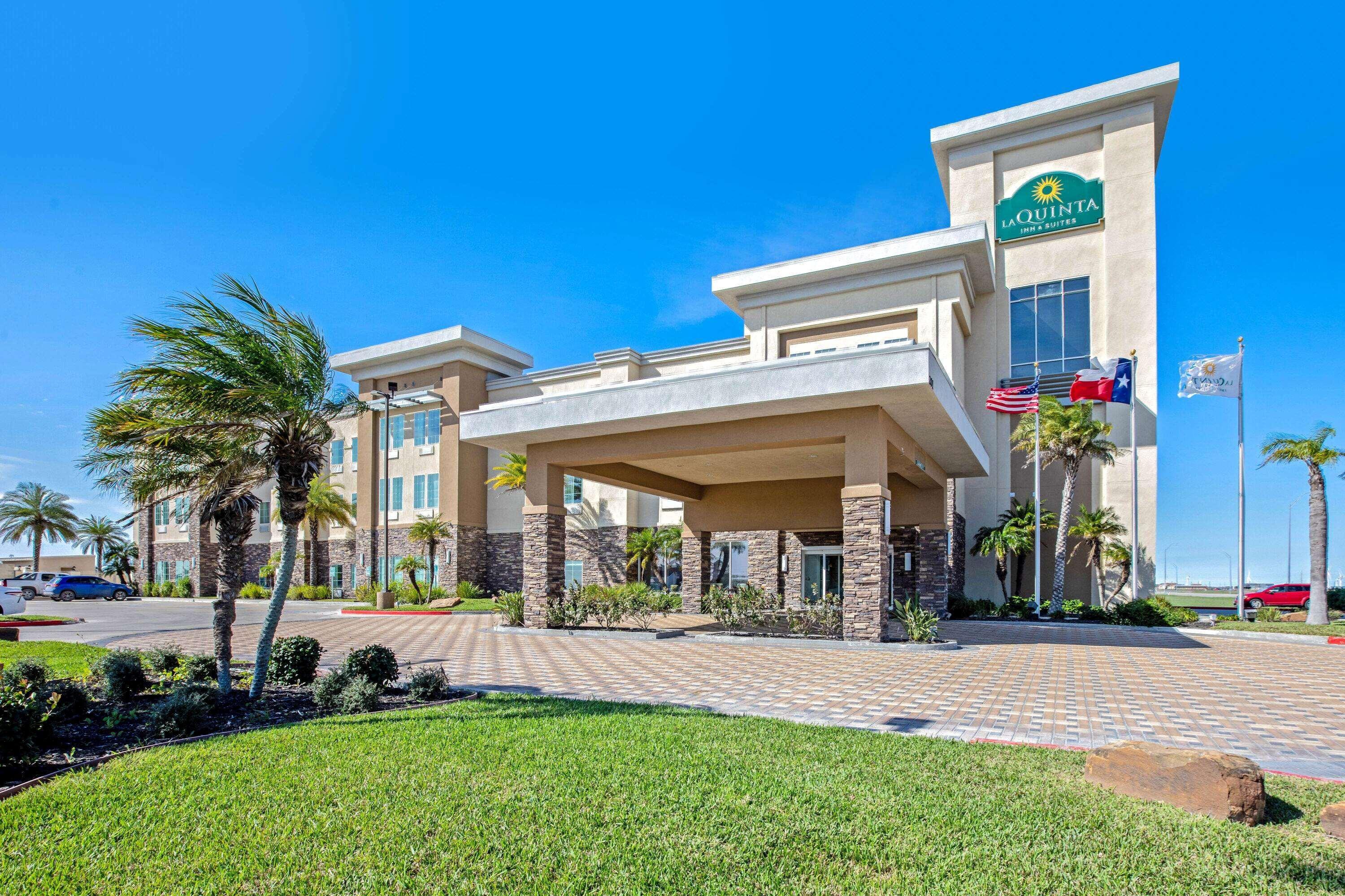 La Quinta By Wyndham Corpus Christi - Portland Hotel Exterior foto